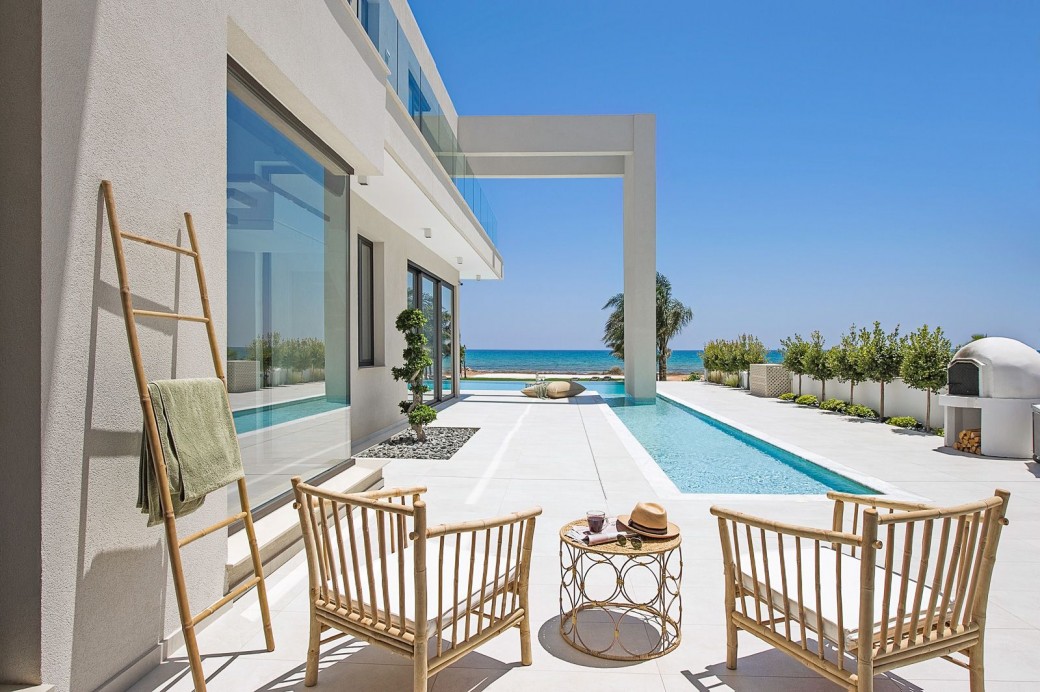 Furnished terrace