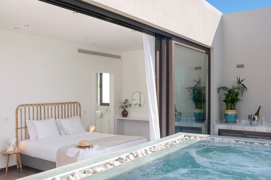 Heated jacuzzi