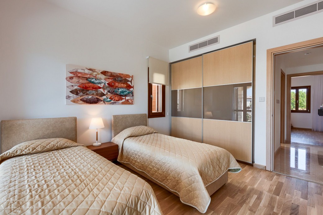 Cyprus Apartment 639212