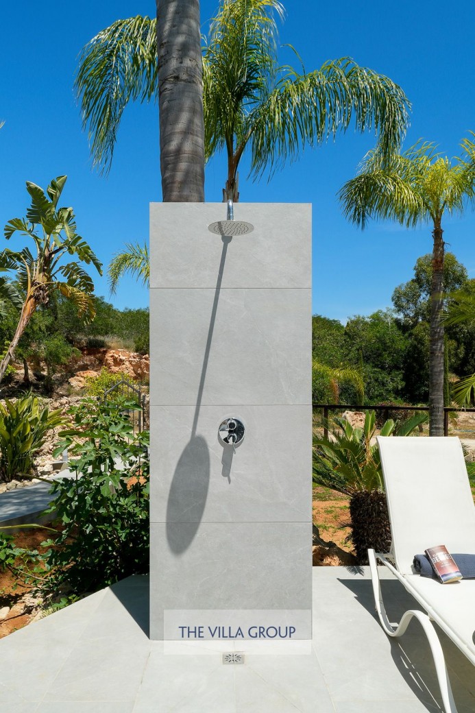 Outside shower