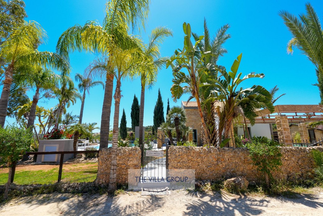 Entrance to the villa