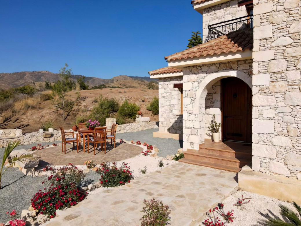 Villa's entrance