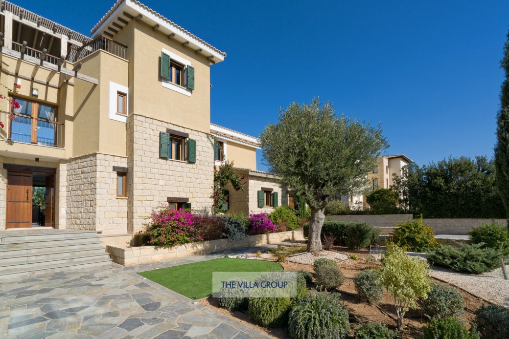 Villa in the daytime