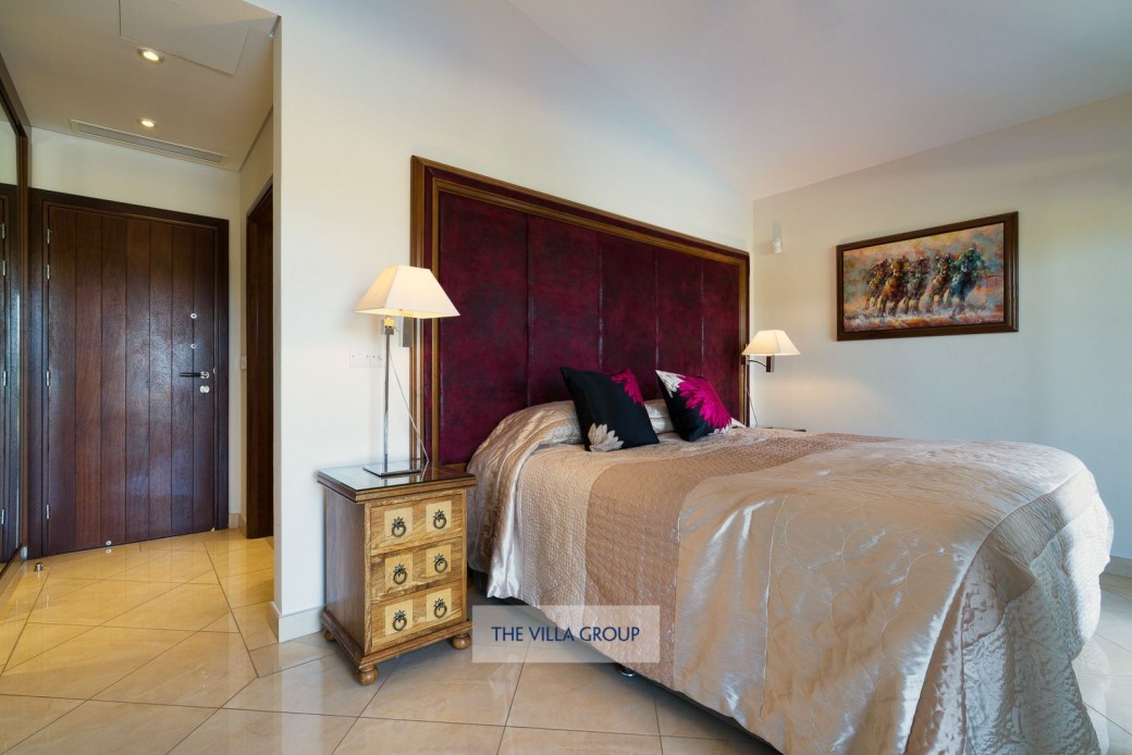 Self-contained double bedroom