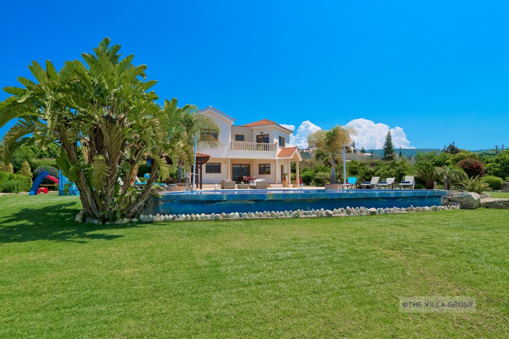 Spacious lawn area