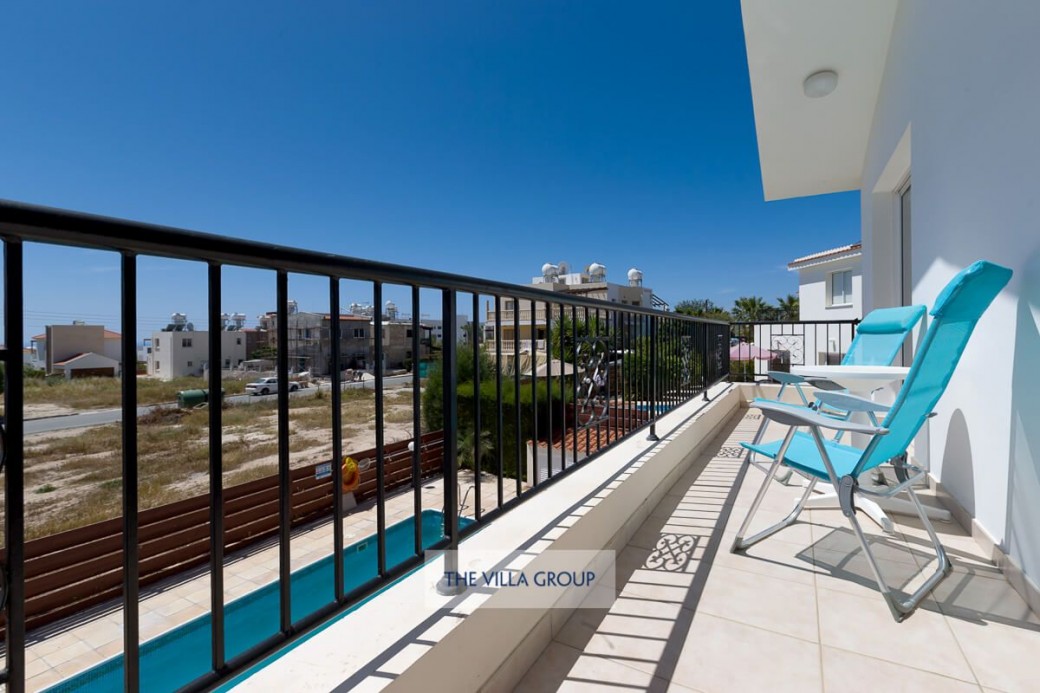 First floor balcony