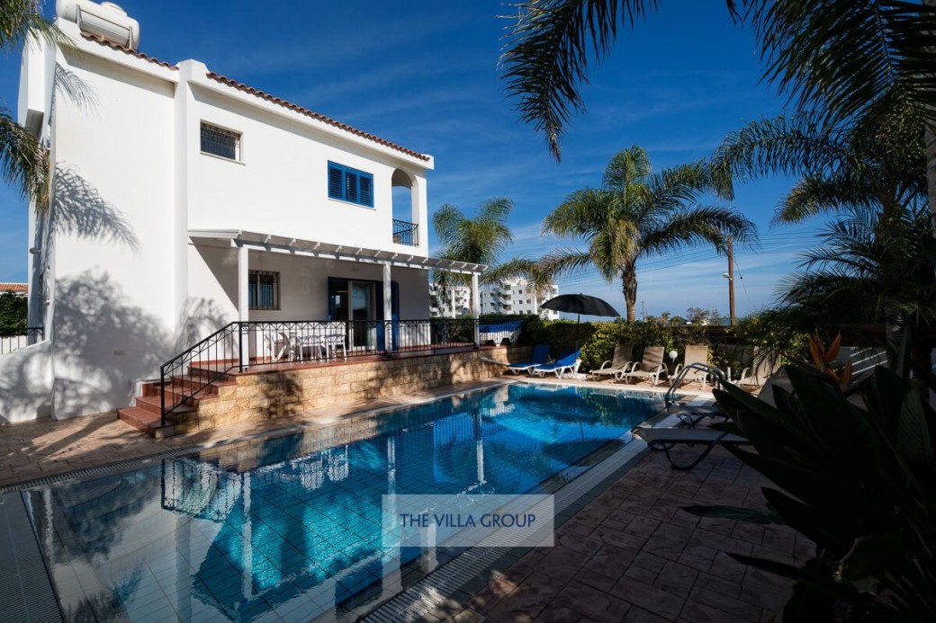 4 bedroom villa located in Protaras