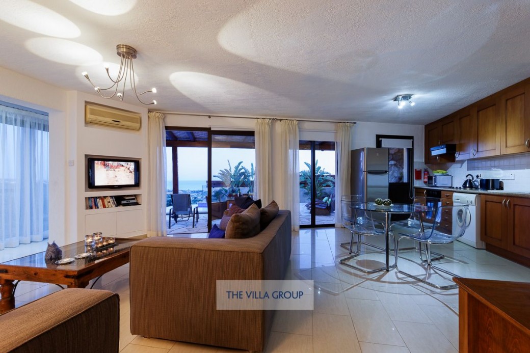 Open plan living, dining and kitchen area