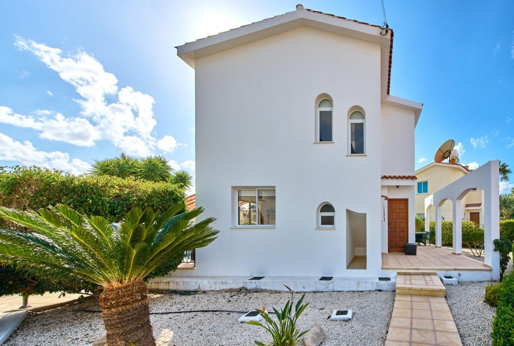 2 bedroom villa in Coral Bay