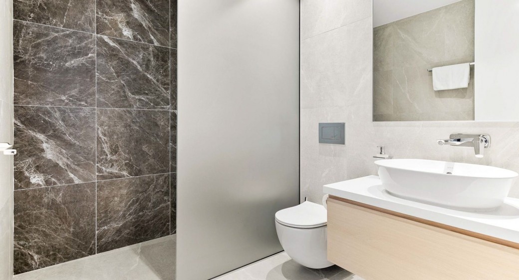 En-suite shower room