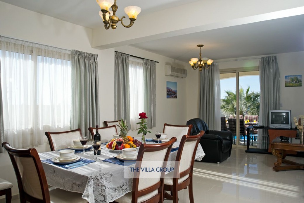 Spacious open plan area