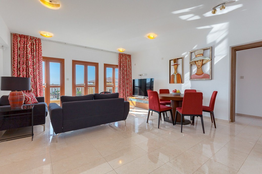 Open plan living, dining and kitchen areas