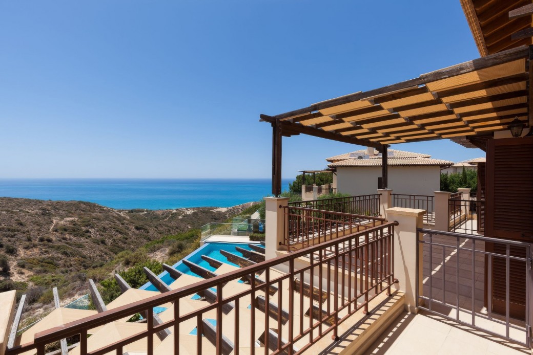 Balcony with sea views
