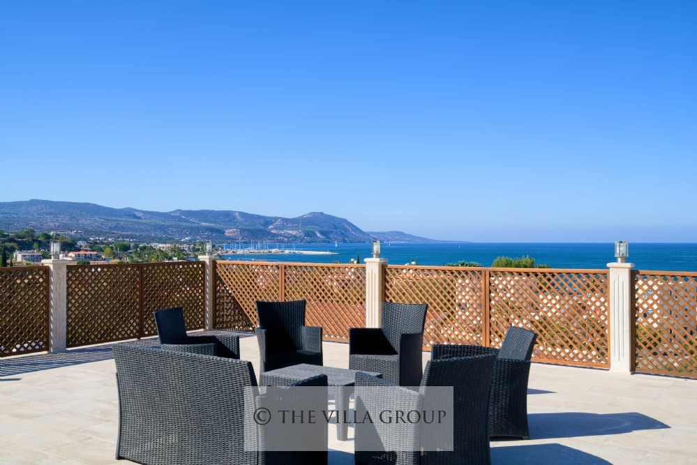 Perfect spot to enjoy your drinks or coffee while soaking up the spectacular views