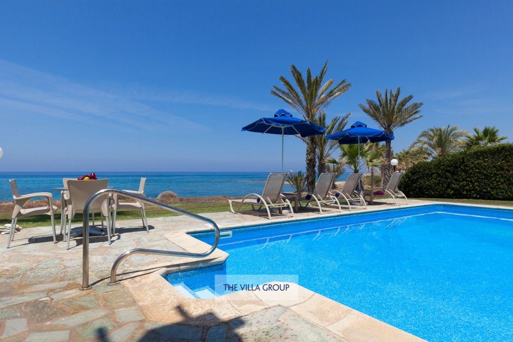 8m x 4m heated swimming pool
