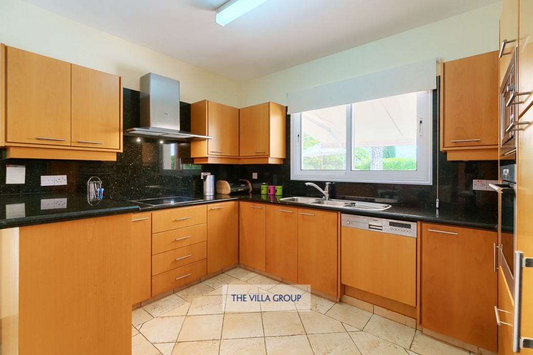 Kitchen with granite worktops