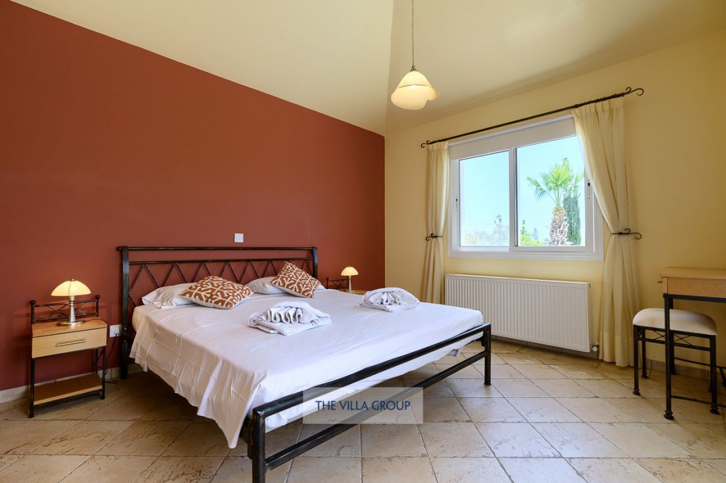 Total 4 bedrooms; 1 double and 3 twin bedrooms