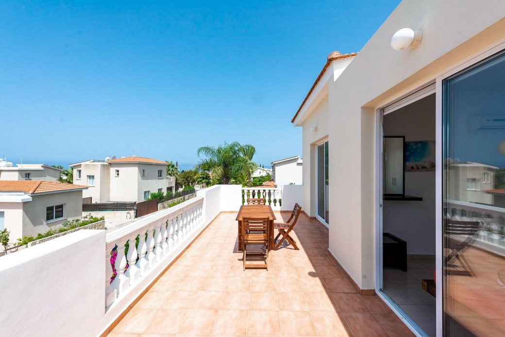 Balcony accessed from double and twin bedroom