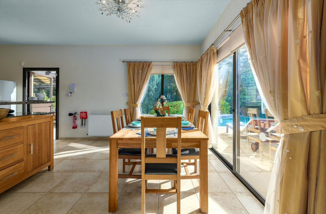 Formal dining table