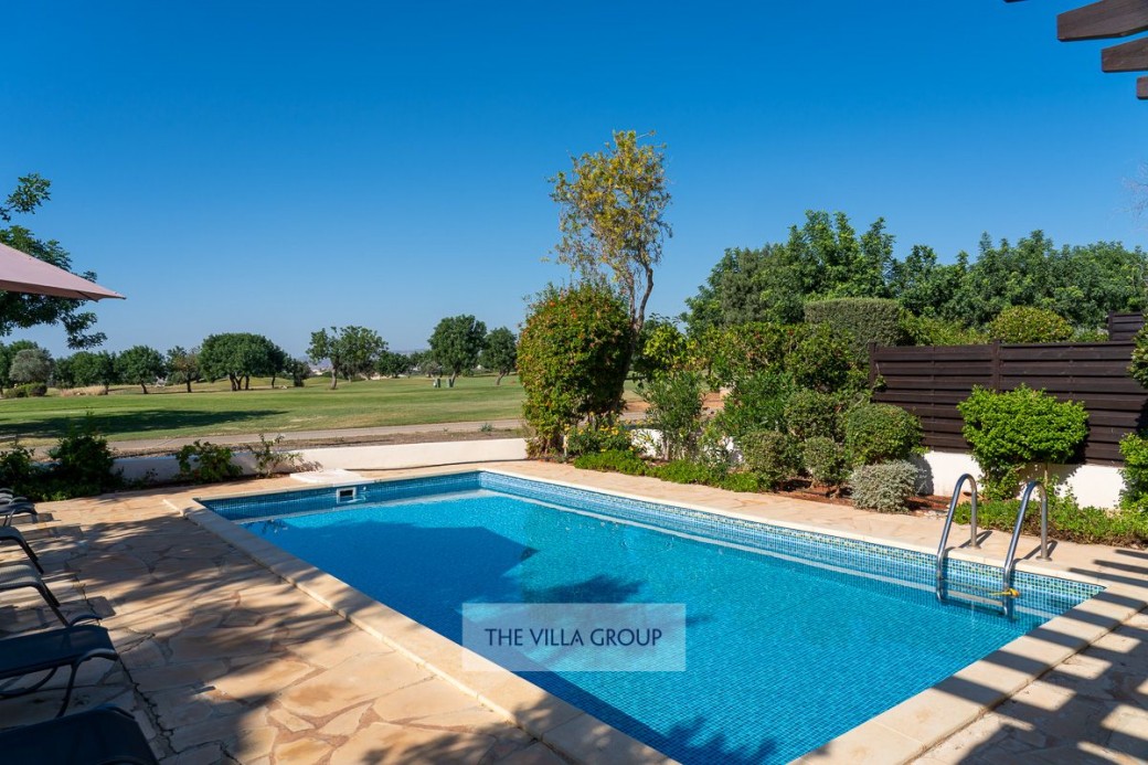 8m x 4m swimming pool