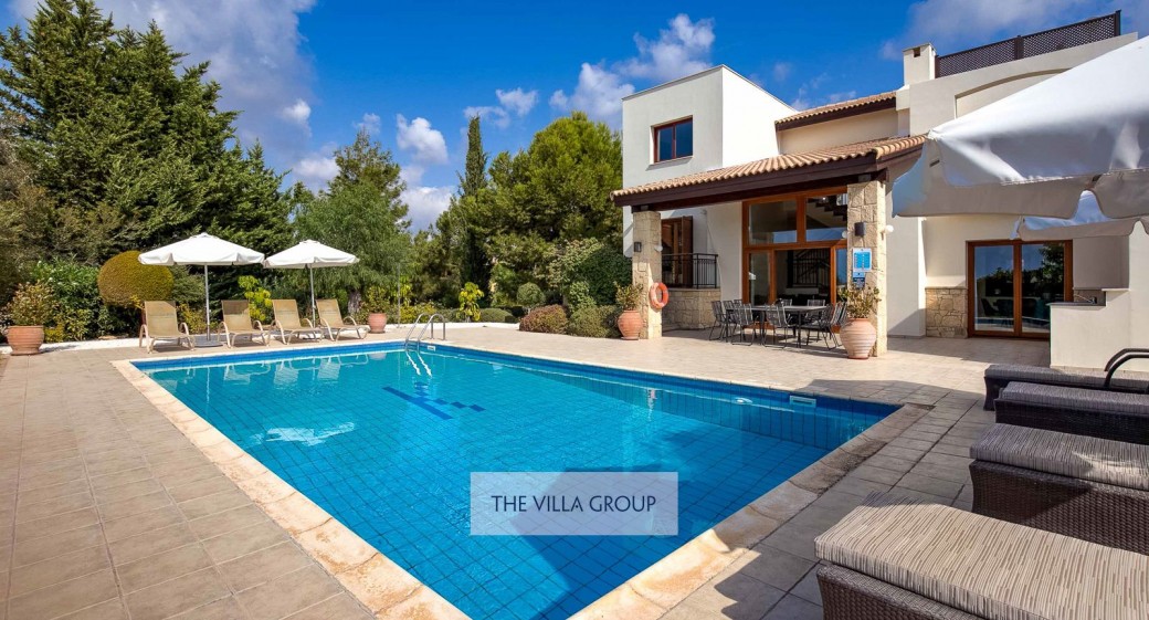 Afternoons spent by the pool are of pure relaxation