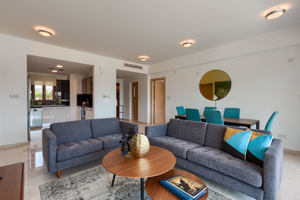 Centrally located just a few steps away from the Resortâs Village Square and all the facilities and amenities