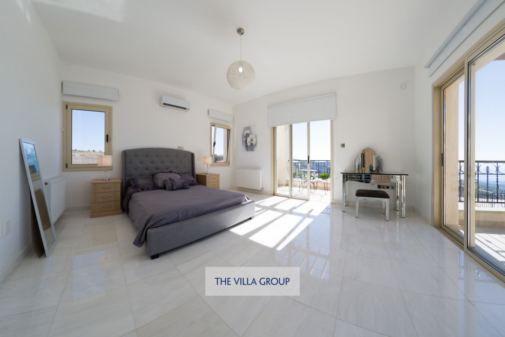 Cyprus Villa 387110