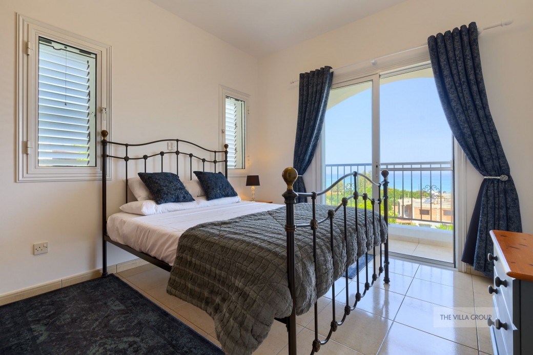 Double bedroom 