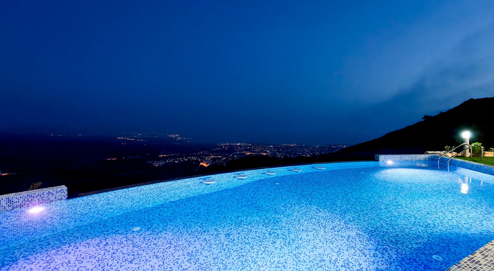 Oceania Villa
