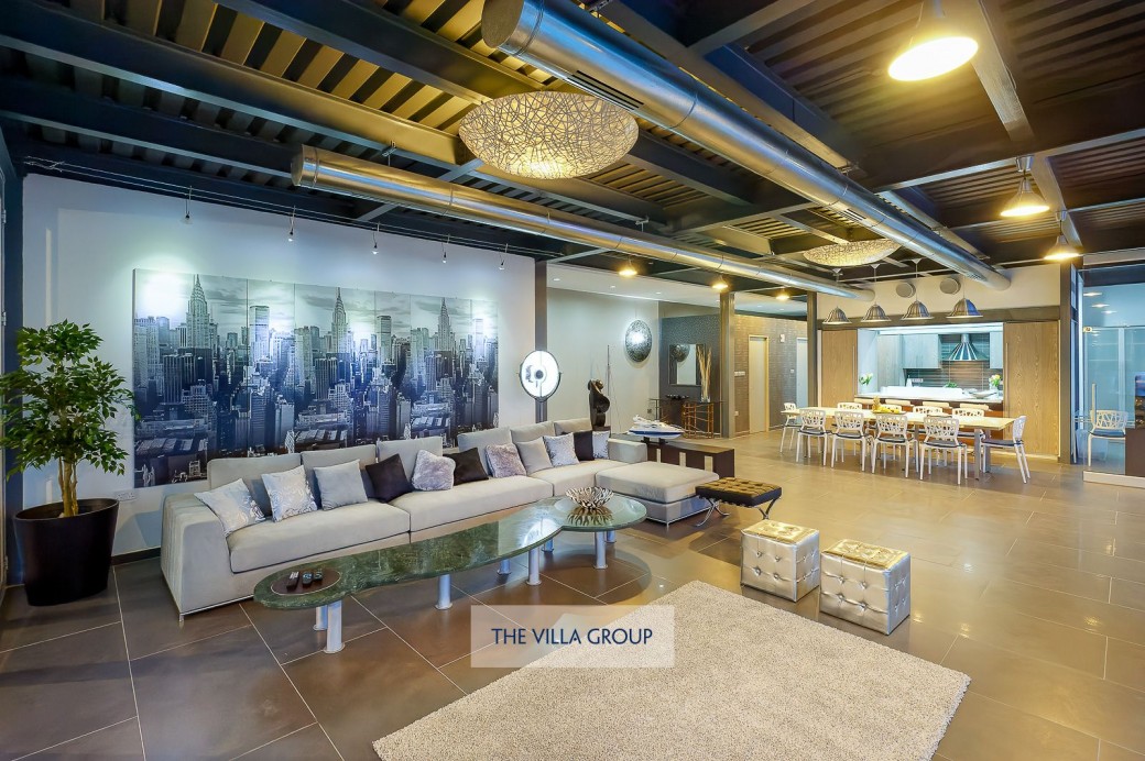 Modern and bright