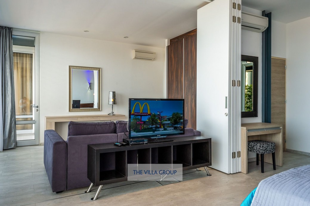 Master suite with rollaway wall which can separate the rooms upon request