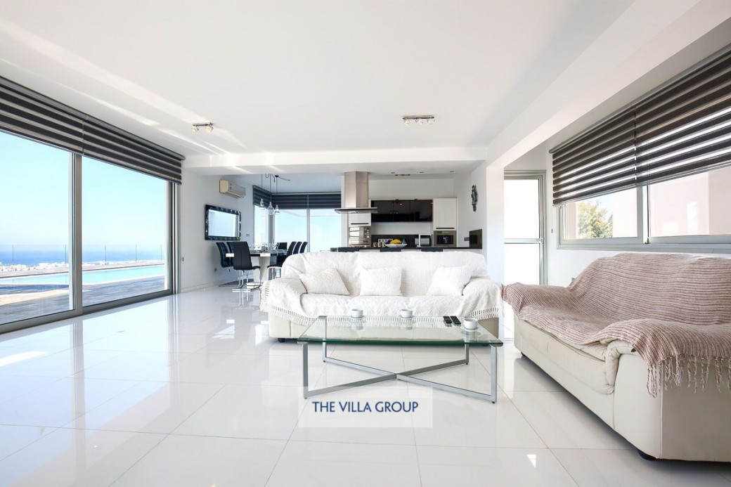 Breathtaking views from the living room