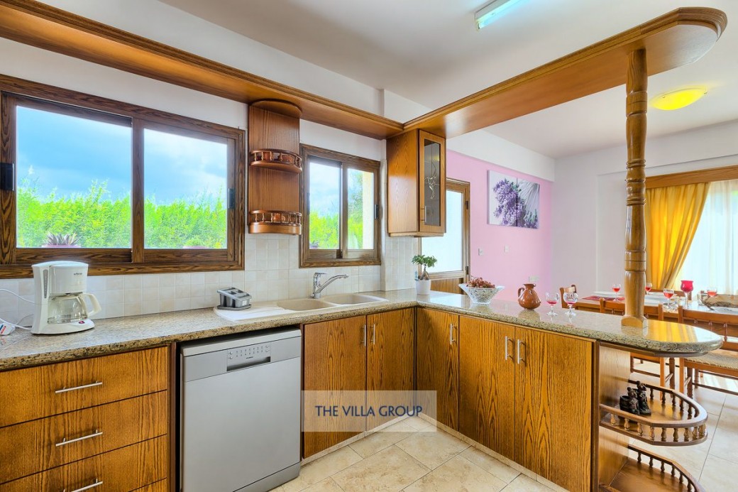 Equipped with all your needs for self-catering
