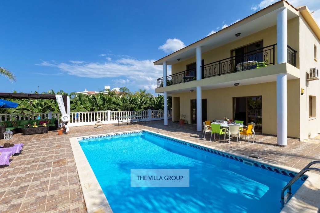 Luxury 5 Bedroom Holiday Villa in Sea Caves, Paphos, Cyprus