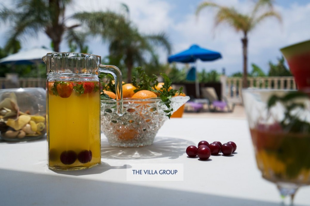 Villa 381465, Sea Caves