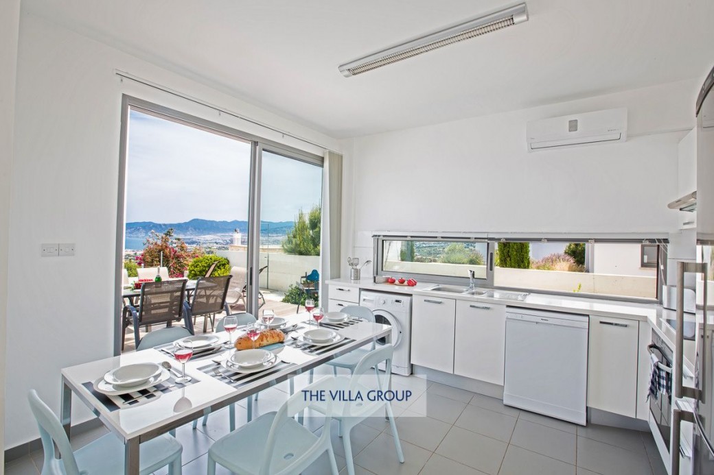 Modern kitchen