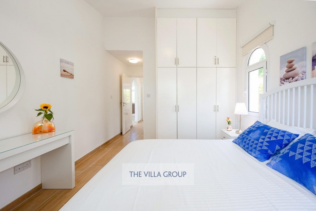 2 large air-conditioned rooms can accommodate 4 adults with ease 