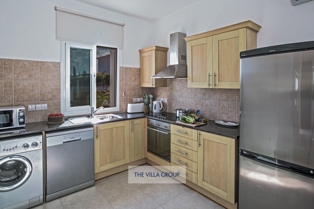 Fully equipped kitchen