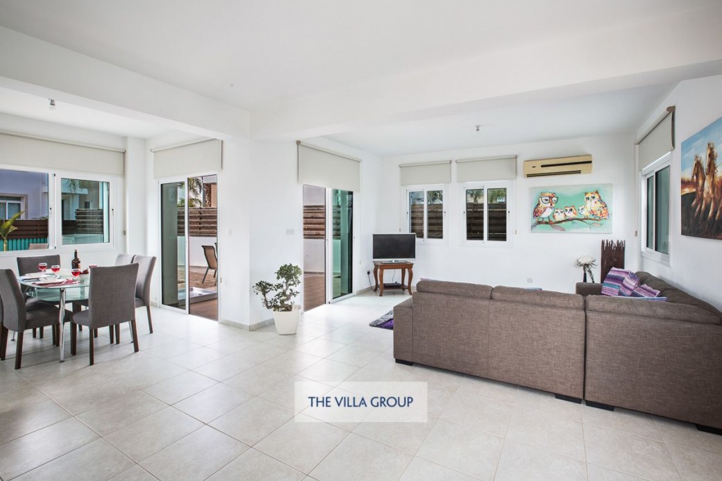 Open plan living area and dining table