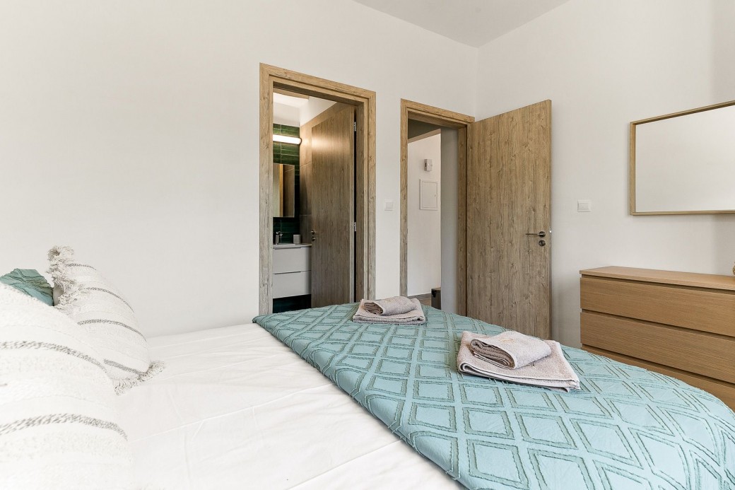 Master bedroom with en-suite shower room