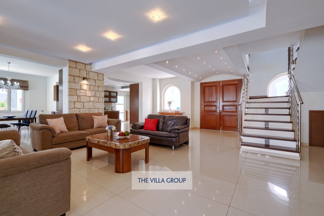 Villa is ideal for families or large groups wishing to holiday together