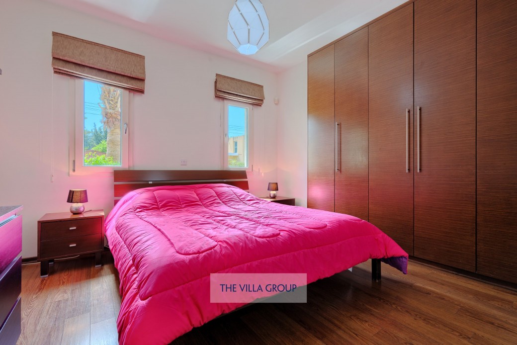Ground floor double bedroom