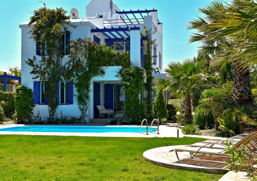 3 bedroom detached villa