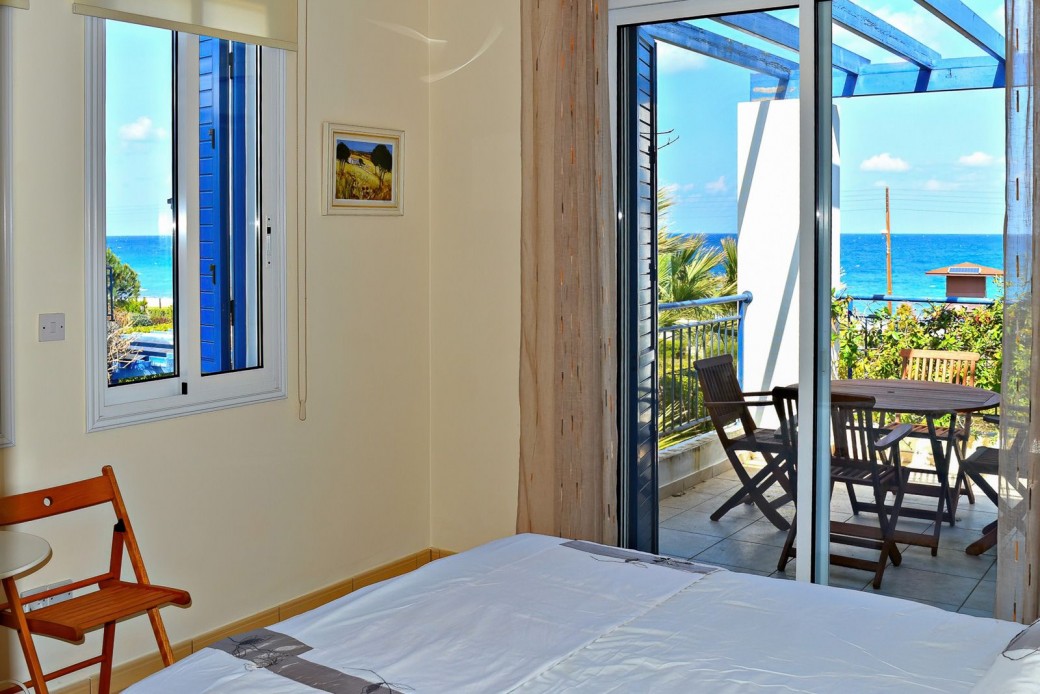 Furnished balcony with amazing sea views