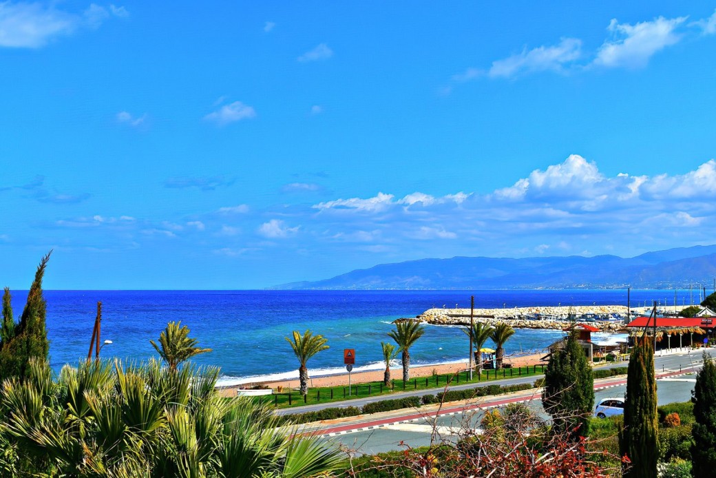 Walking distance to beach and amenities