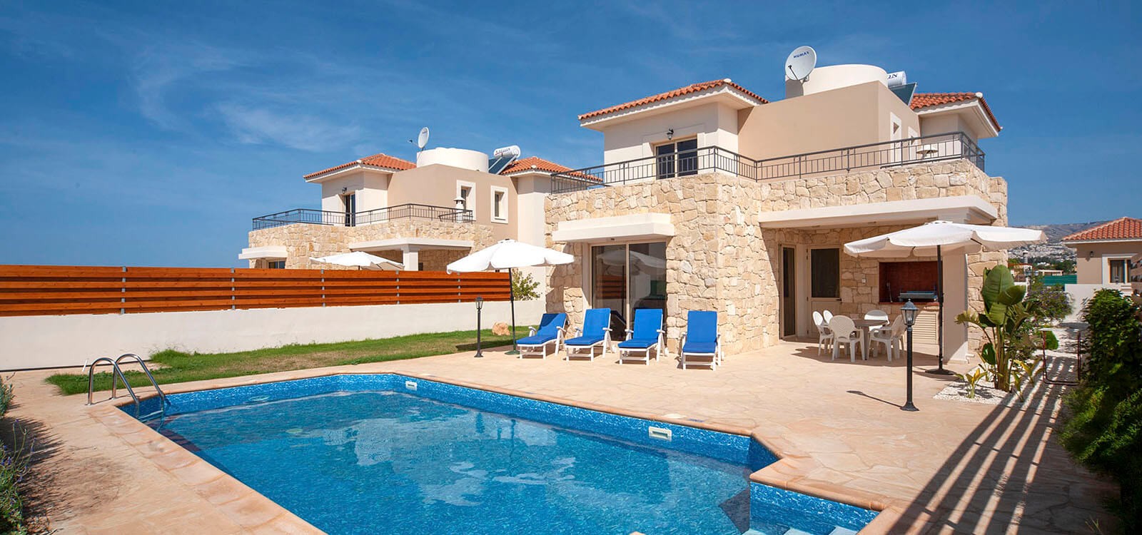 Seapoint Villa No 4 - Dimitra
