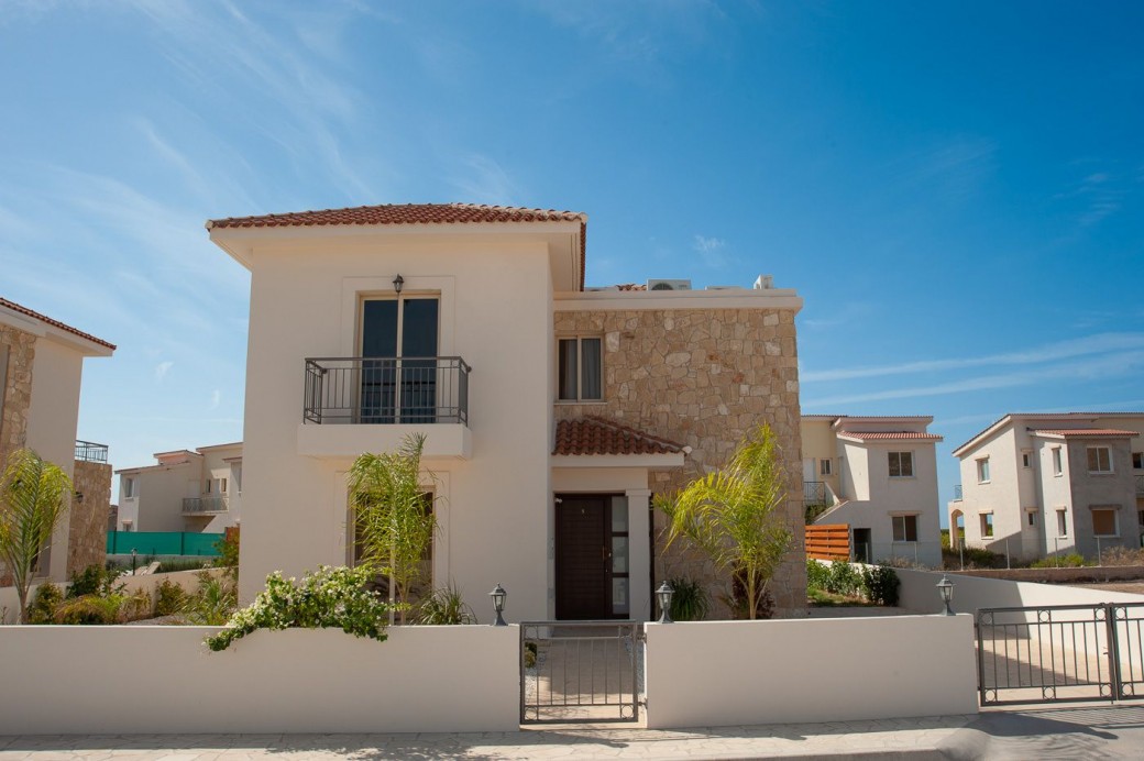 Located in Coral Bay