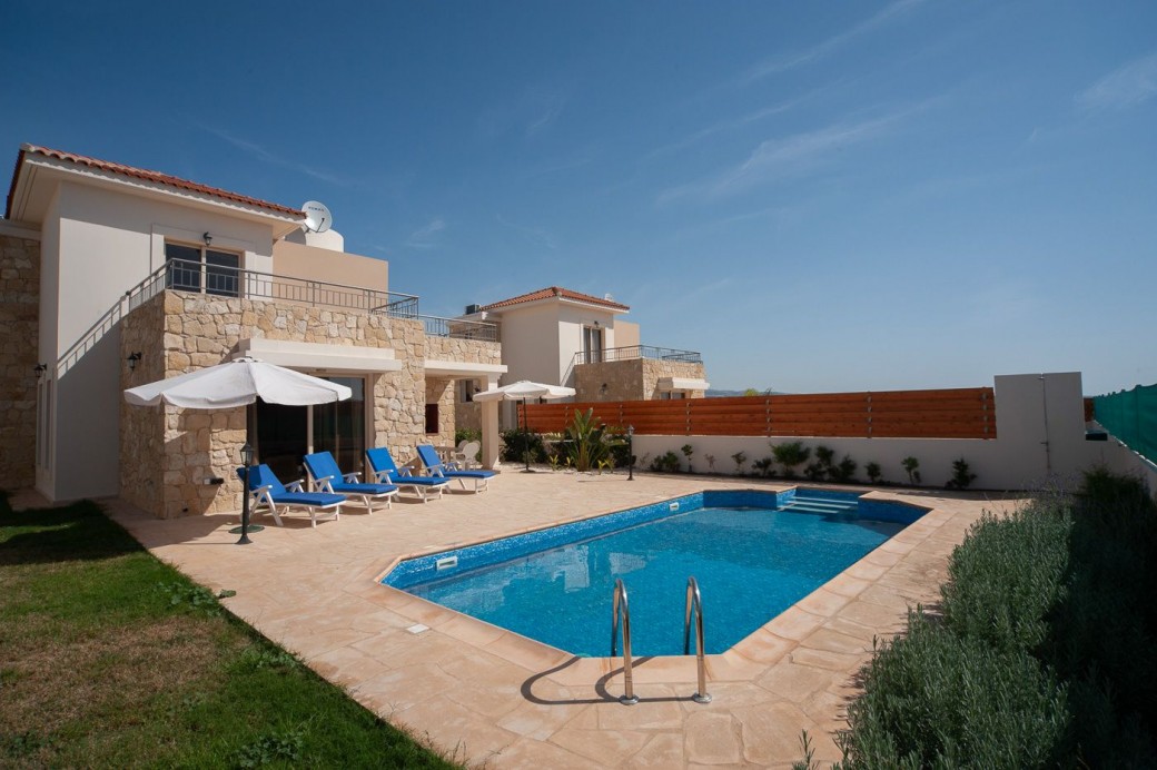 8m x 4m swimming pool 