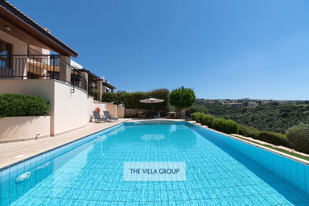 10m x 5m swimming pool