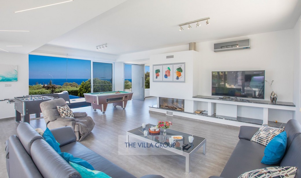 Furniture and decor is contemporary and stylish 